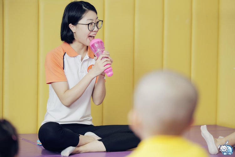 齙牙兔兒童情商樂(lè)園